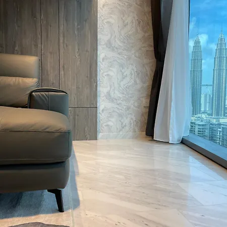 Eaton Residences Klcc By Romeo Bnb Kuala Lumpur Exterior photo
