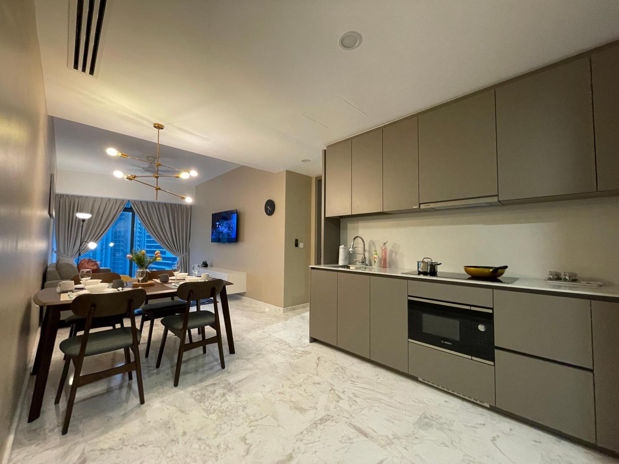 Apartment Eaton Residences Klcc By Romeo